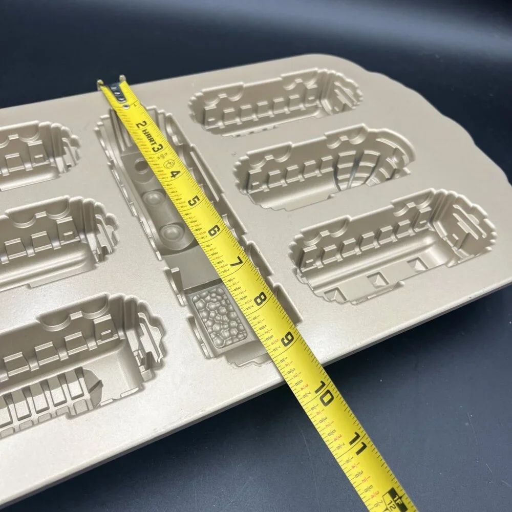 Nordic Ware Nordic Express Train Gold Cakelet Mini Cake Baking Pan Mold USA